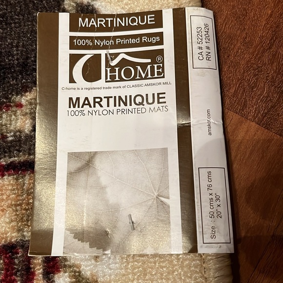 New hundred percent nylon printed rug - Picture 2 of 8